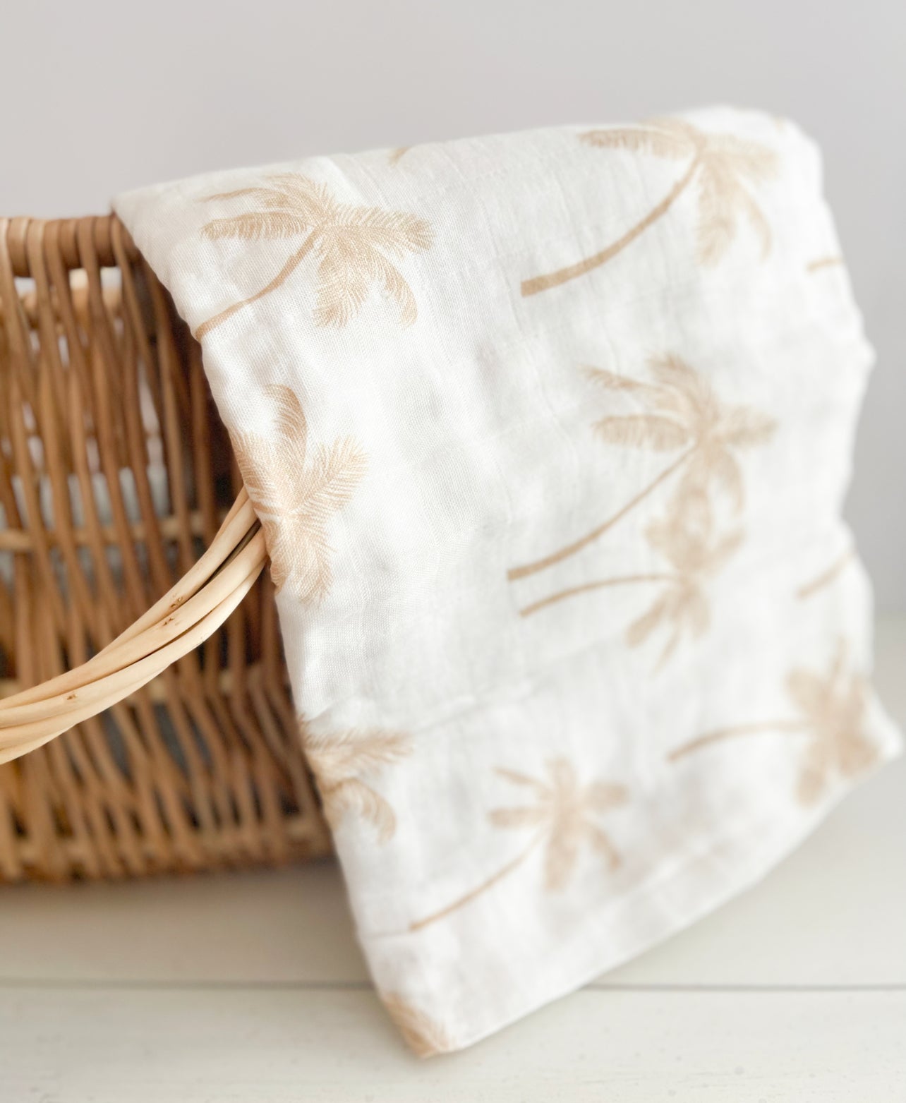 Palm Tree Swaddle